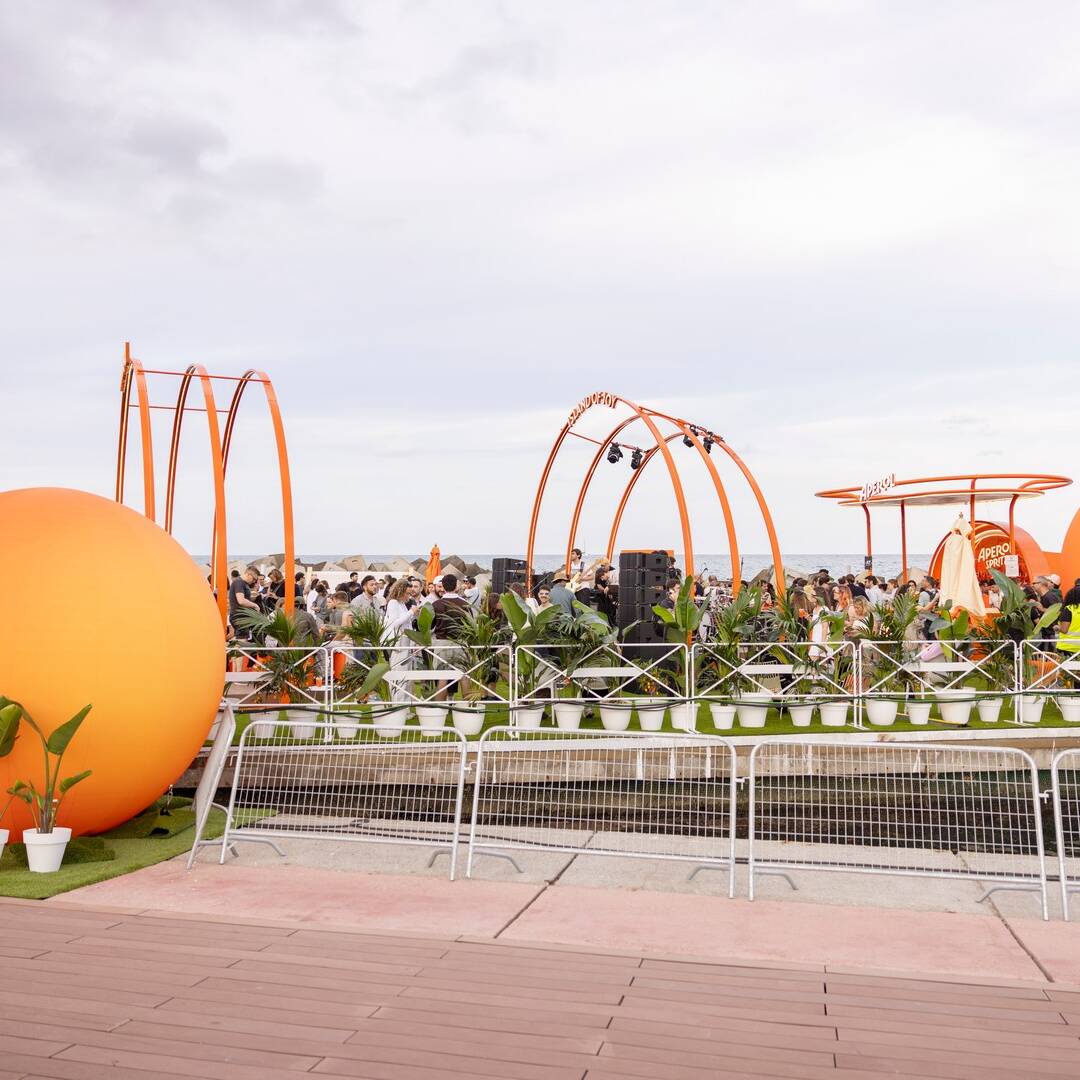 Inflatable-LED-Balls